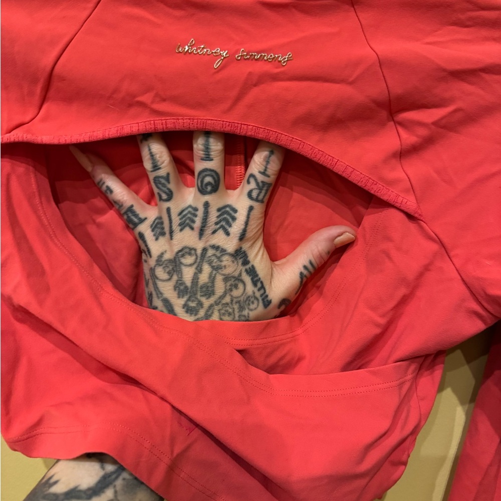 Gymshark Vibrant Red Long Sleeve Crop Top - Picture 5 of 5